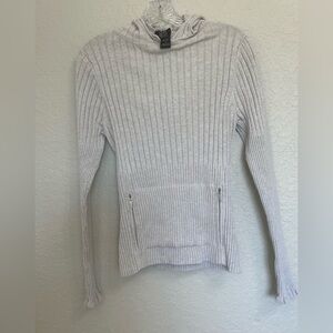 NILS Light Gray Ribbed Turtleneck Sweater